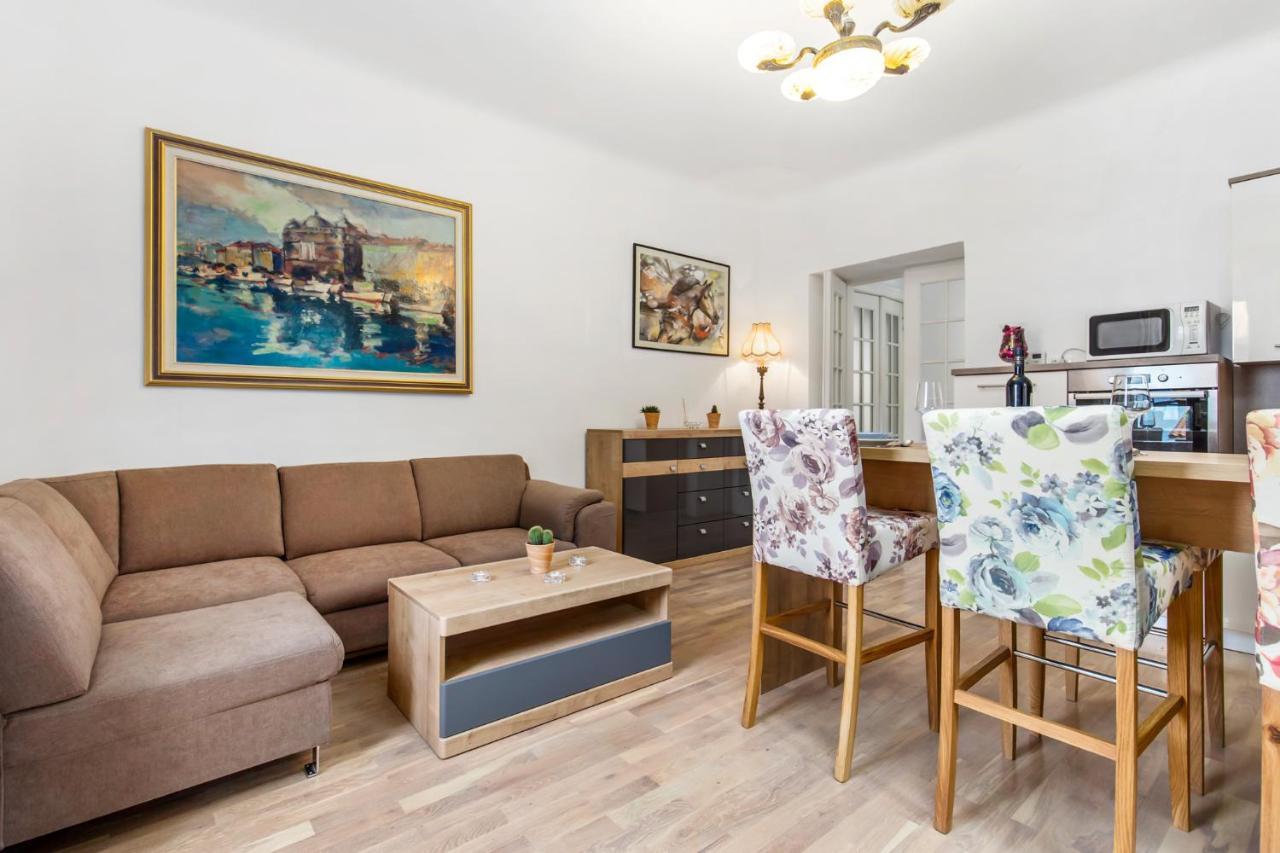 Villa Carolina Rijeka Buitenkant foto